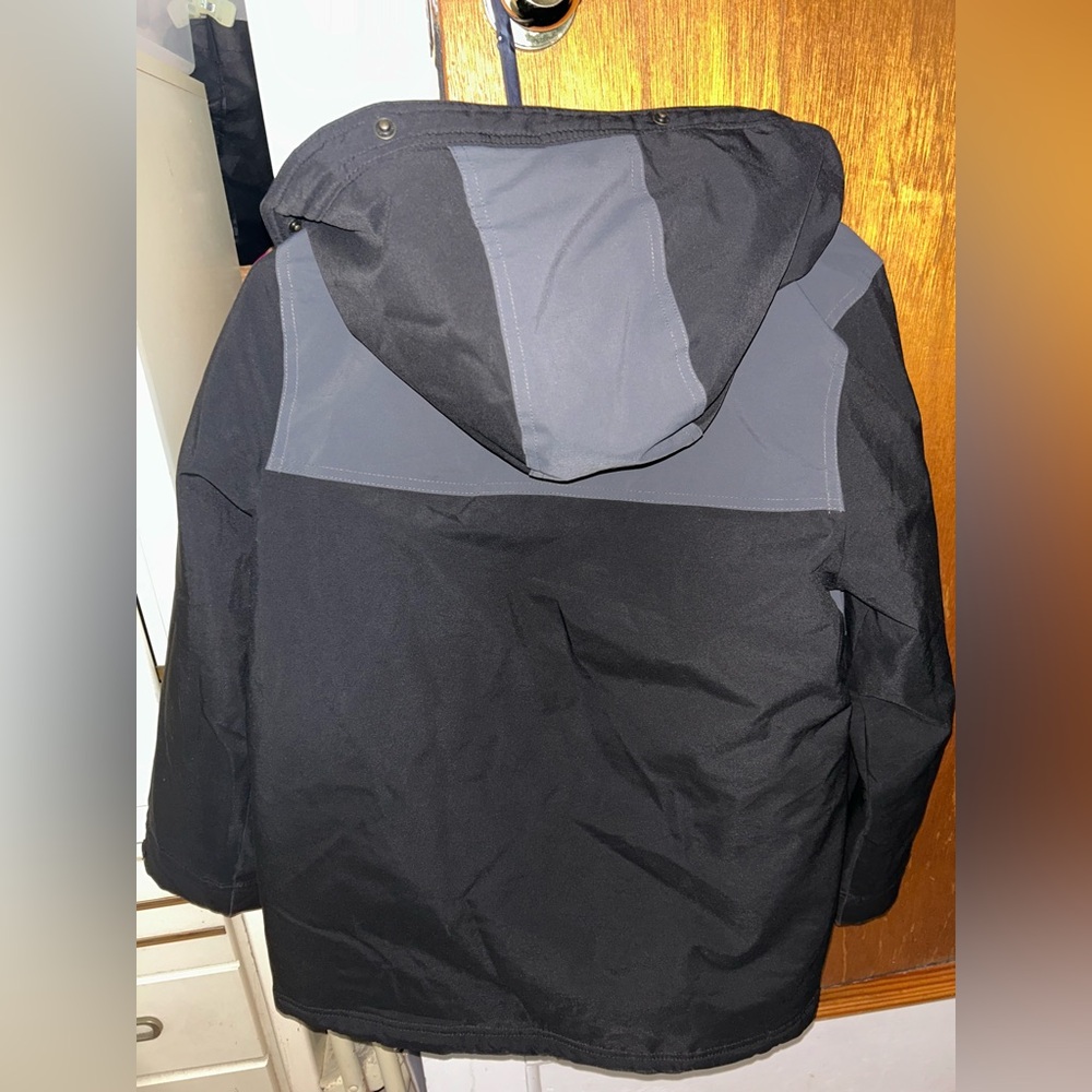 Abercrombie Kids Two-Tone Black and Gray Jacket - Picture 6 of 6